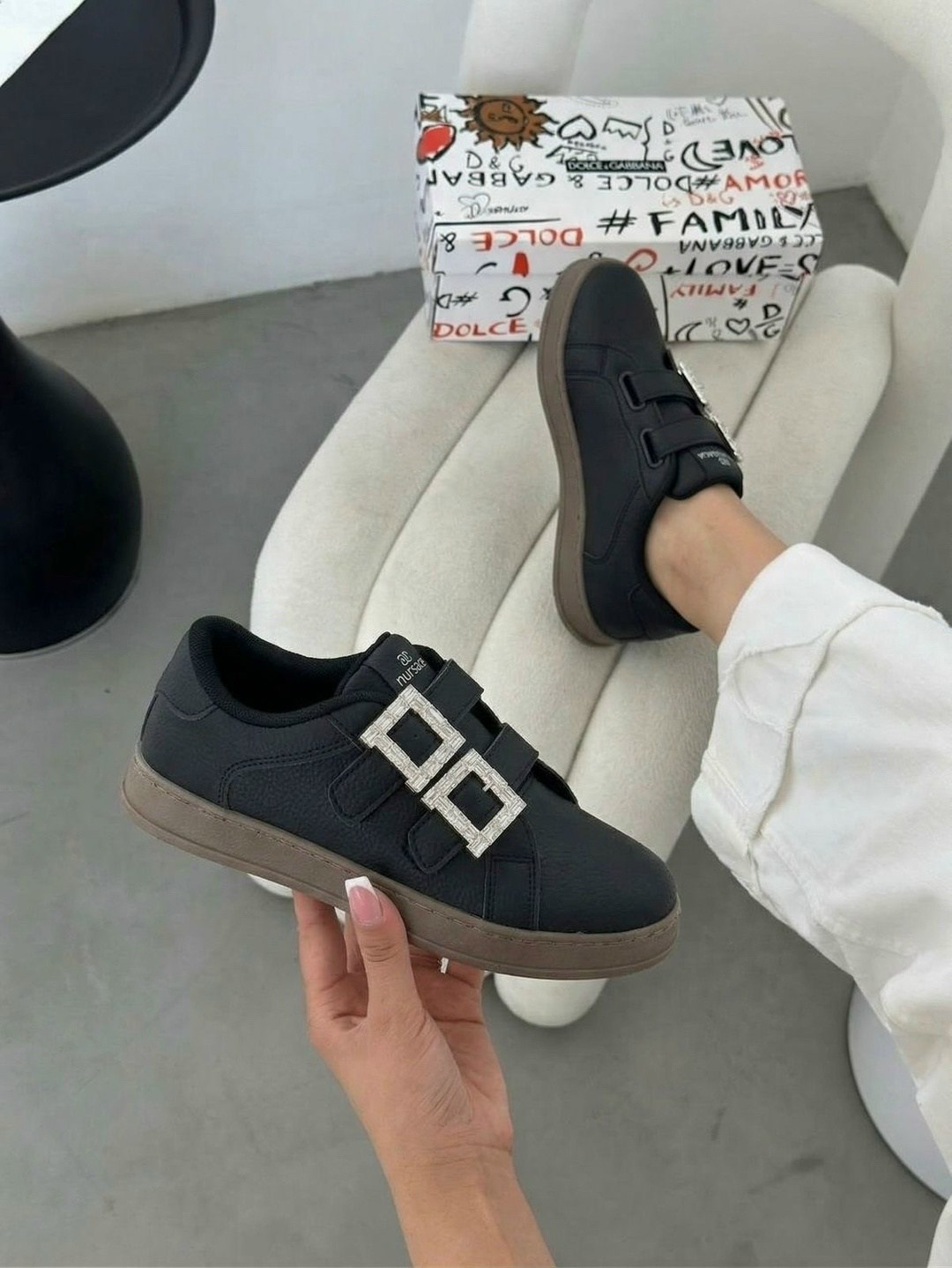 ,бежевые кожаные кроссовки,бежевые кроссовки,кроссовки женские на липучках, женская