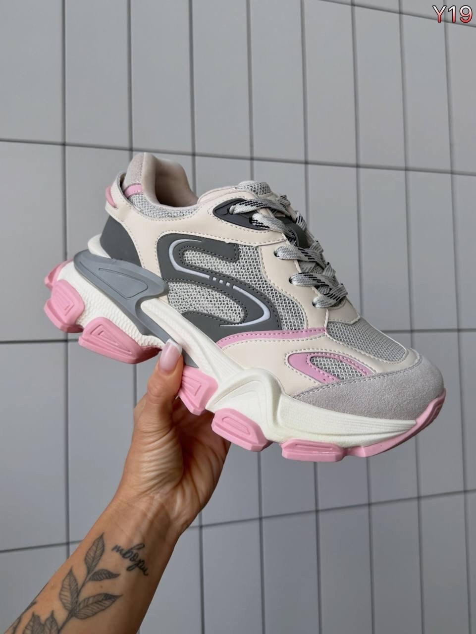 кроссовки женские balenciaga,розовые кроссовки баленсиага track,кроссовки balenciaga,кроссовки женские balenciaga elkami 209366244,баленсиага кроссовки женские