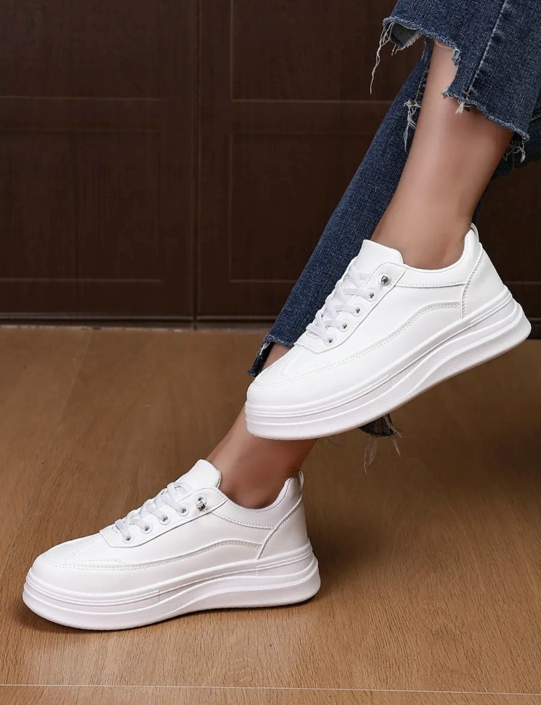 ,женские кроссовки,белые кроссовки,кроссовки женские белые,спортивная