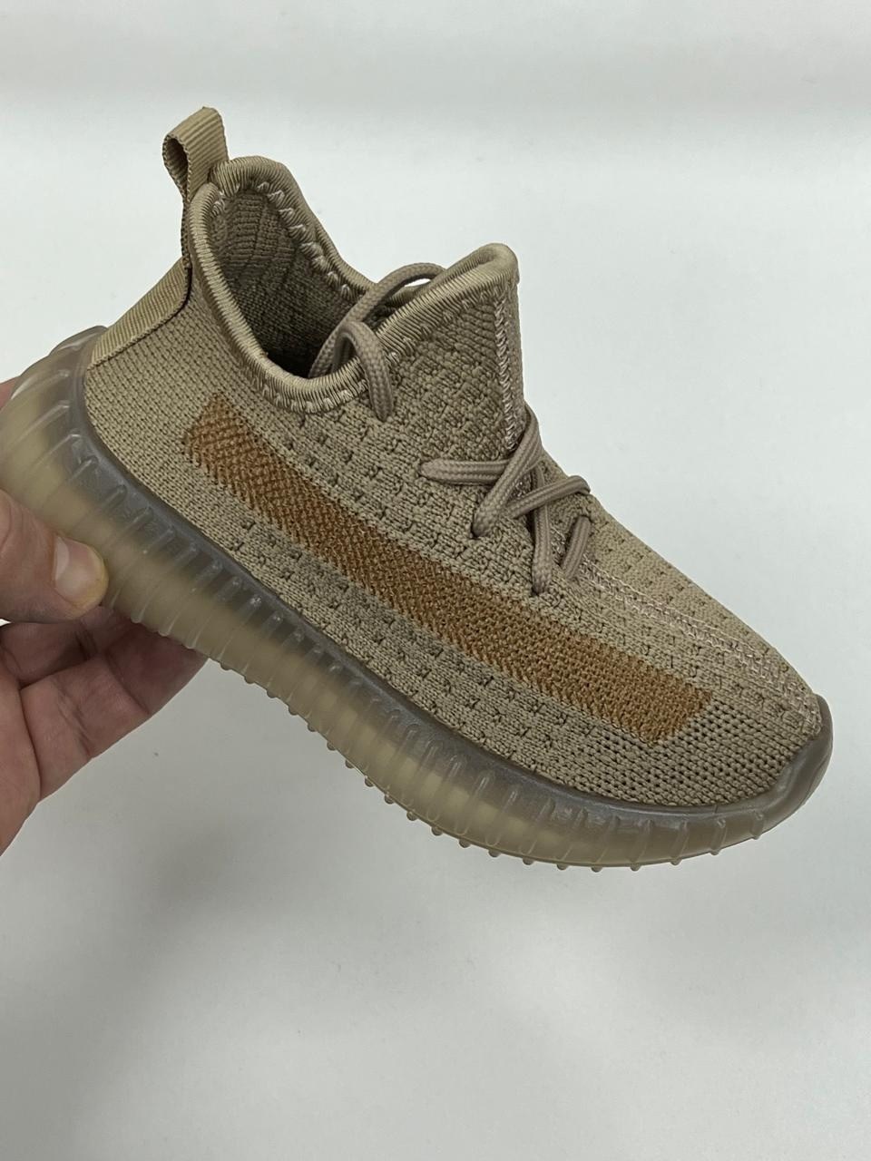 ,кроссовки детские текстильные yeezy boost кеды изи,спортивная ,кроссовки подростковые,повседневные кроссовки