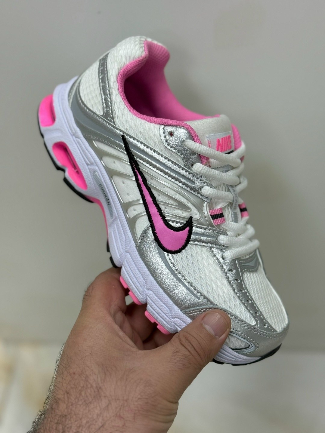 кроссовки nike initiator,кроссовки nike,кроссовки,кроссовки для бега,кроссовки найк