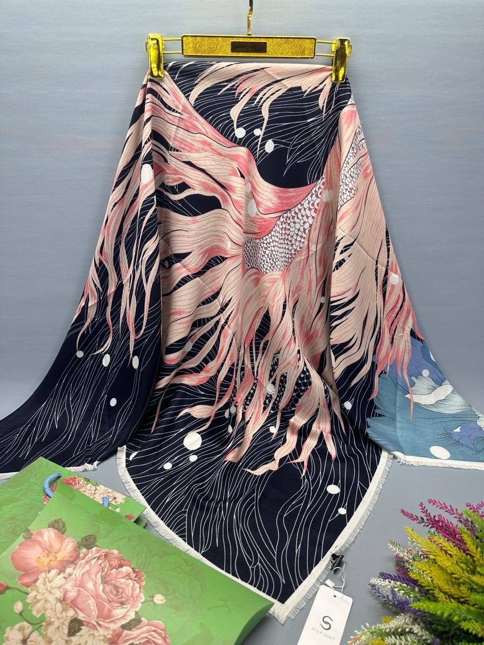 платок женский,шелковый платок,платки и шарфы,платок,тонкиe платки