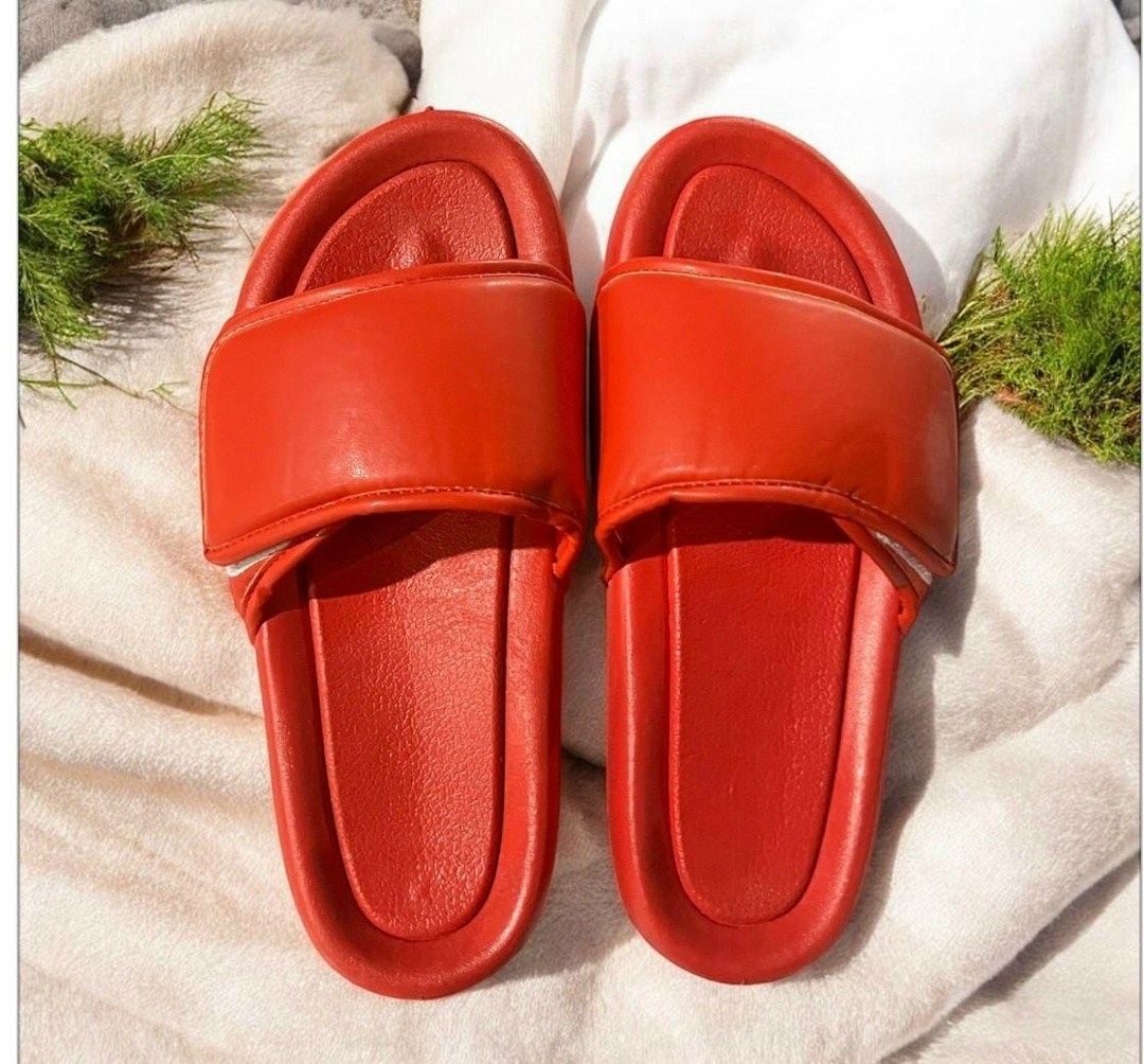 ,женские шлепанцы,модные тапочки,шлепанцы летние,мужские шлепанцы