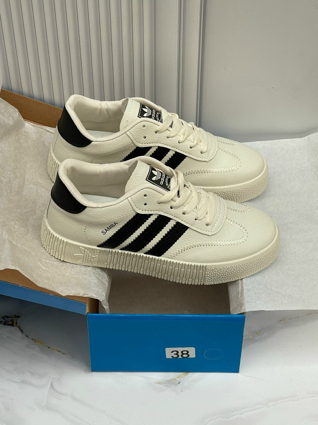 кроссовки adidas samba,самба кроссовки адидас,кроссовки adidas,adidas originals sambarose,adidas samba
