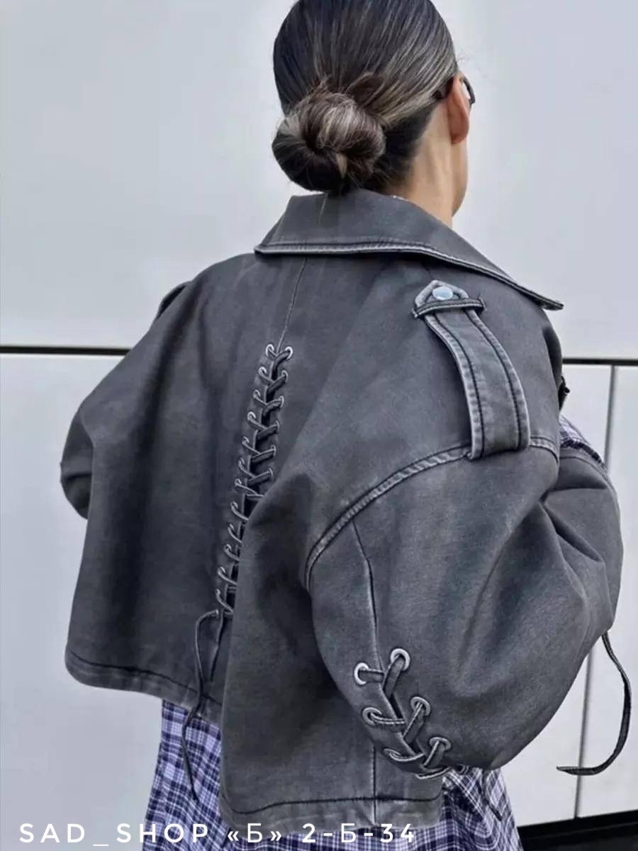 косуха трендова,куртка косуха,куртка косуха винтажная со шнуровкой на спине,кожаная куртка,косуха женская куртка кожаная oversize