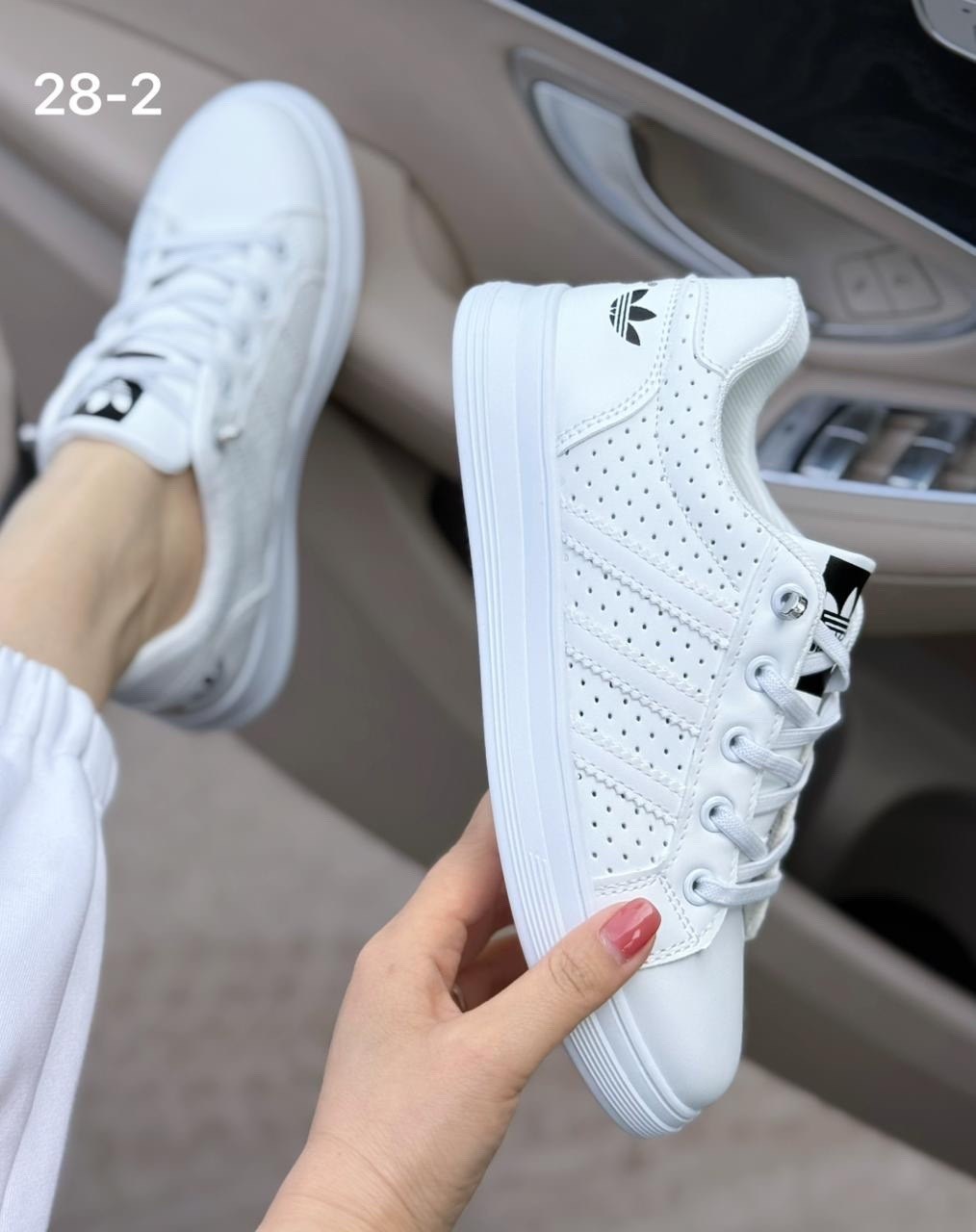 ,женские кроссовки,кроссовки женские белые,кроссовки модные,кеды кроссовки женские