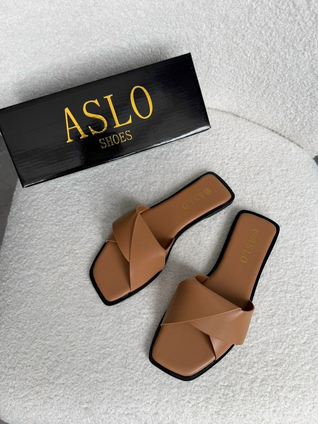 шлепанцы женские,,шлепанцы tendance,tendance шлепки женские кожаные,женские шлепки