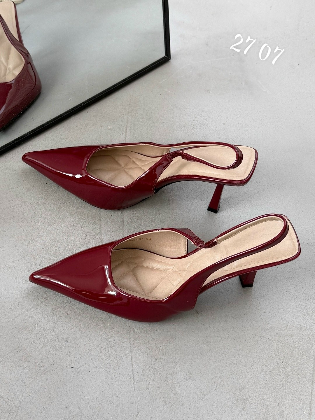 женские кожаные босоножки gucci бордовые,бордовые туфли,туфли лодочка,gucci женские босоножки,женская