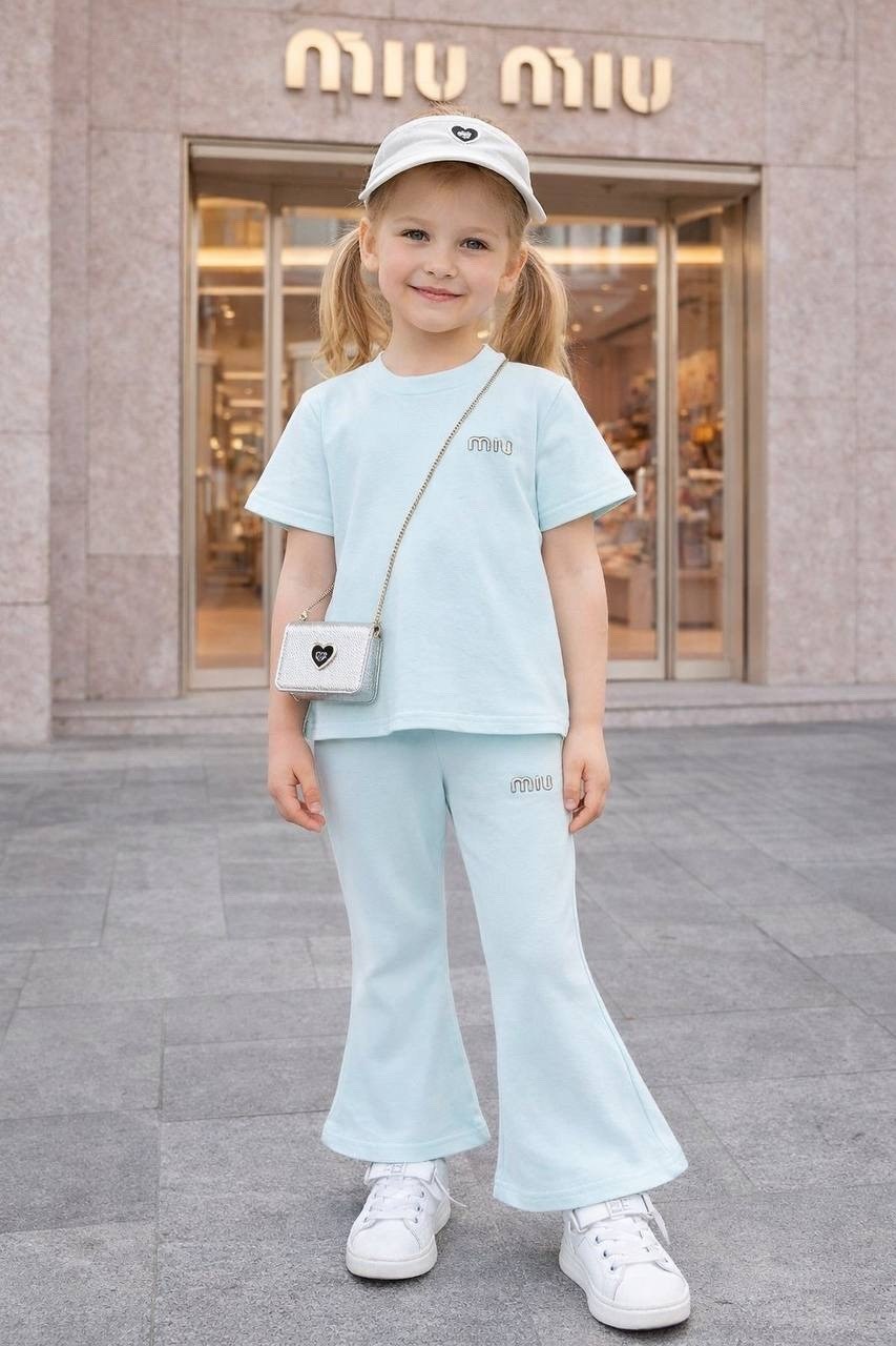 комплект одежды,комплект одежды девочке,летние костюмы,костюм для девочек,спортивные костюмы для девочек