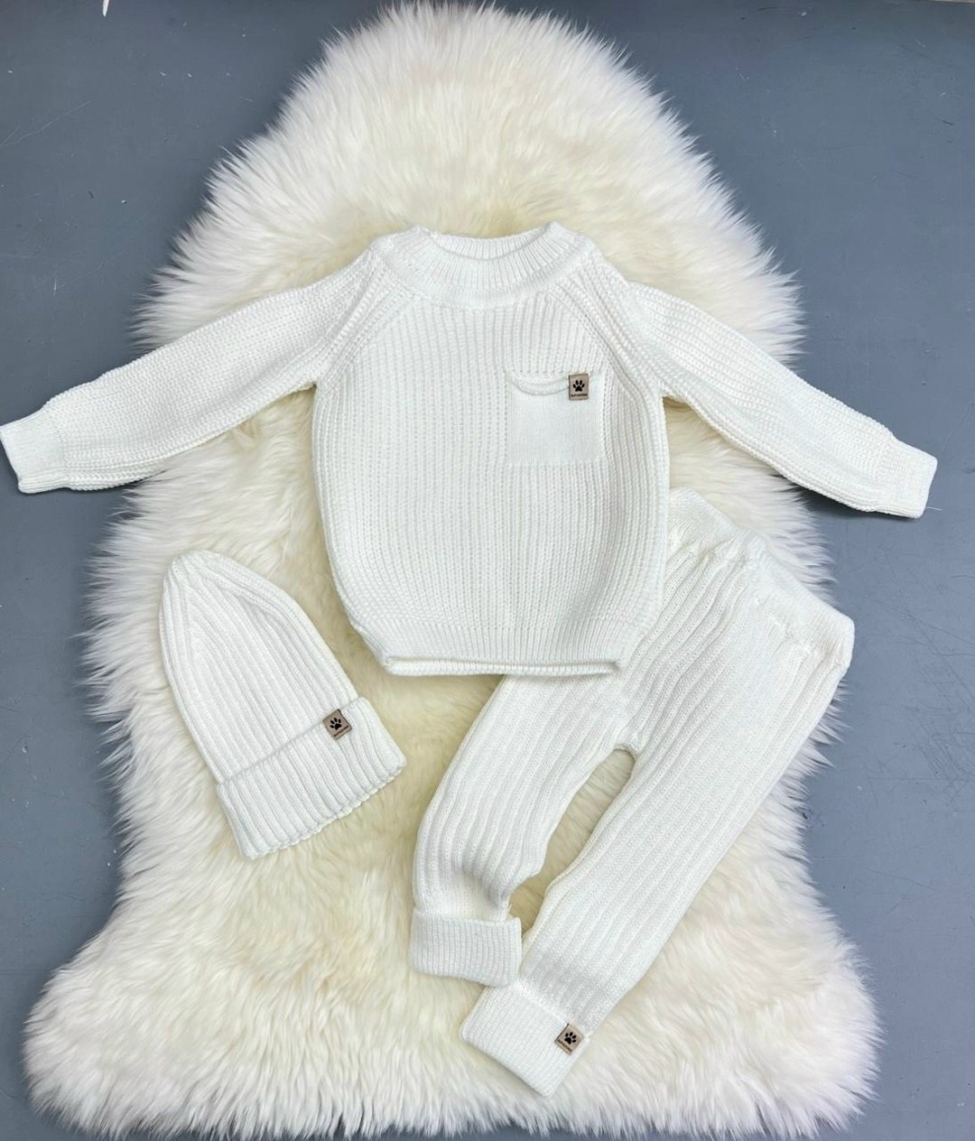 вязаные комплекты для новорожденных,вязаный костюм для малыша,одежда для новорожденного,комплект вязаный на выписку,костюмчики для новорожденных