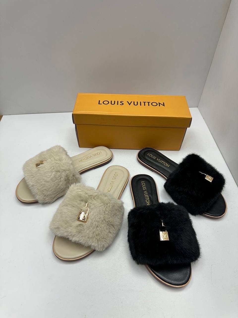 тапочки louis vuitton,шлепанцы louis vuitton,louis vuitton shoes,тапочки женские,меховые тапочки луи виттон