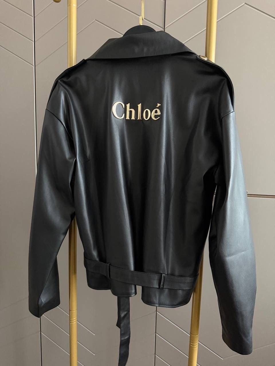 женская кожаная куртка,куртка косуха,куртка косуха из экокожи,кожаная куртка,куртка косуха экокожа