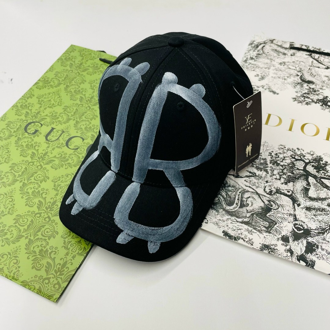 модные бейсболки,бейсболка,бейсболка gucci,кепка нью эра гуччи,женская бейсболка