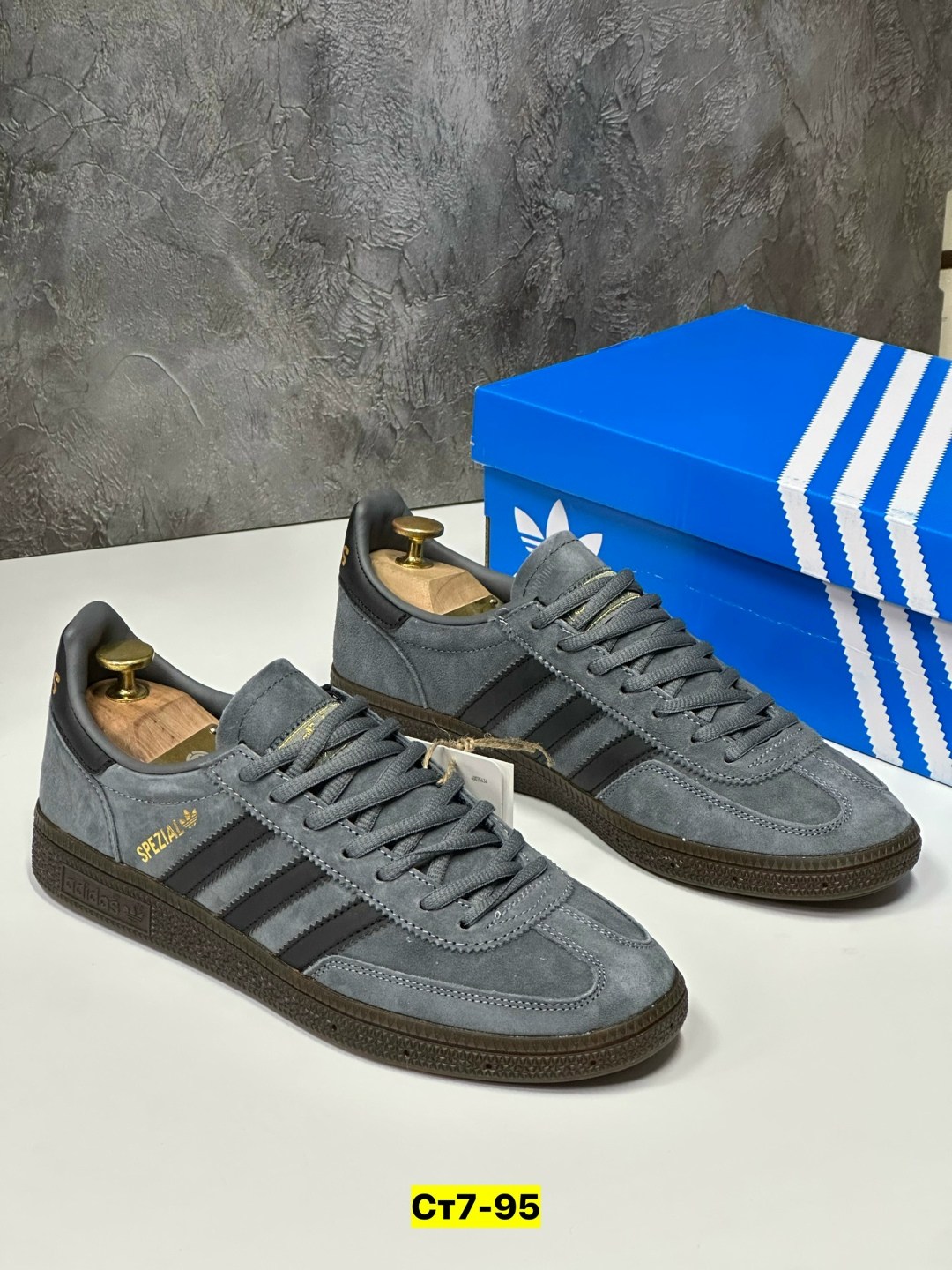 кроссовки adidas spezial,кроссовки adidas,adidas spezial,кроссовки adidas spezial серые,мужские кроссовки adidas