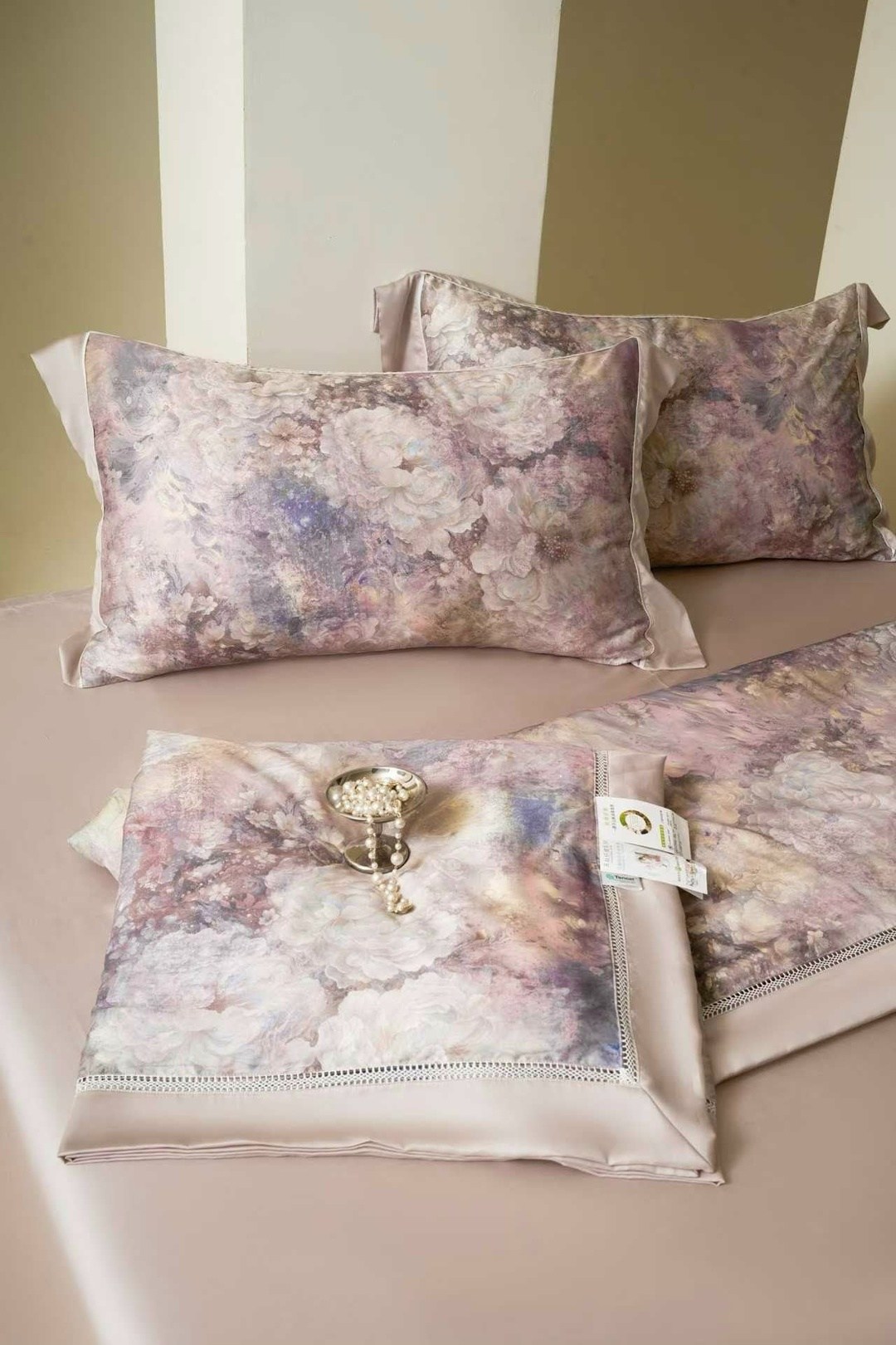 комплект постельного белья с одеялом blumarine,комплект постельного белья с одеялом,комплект постельного белья,комплект постельного белья с готовыми одеялами,комплект одеяло