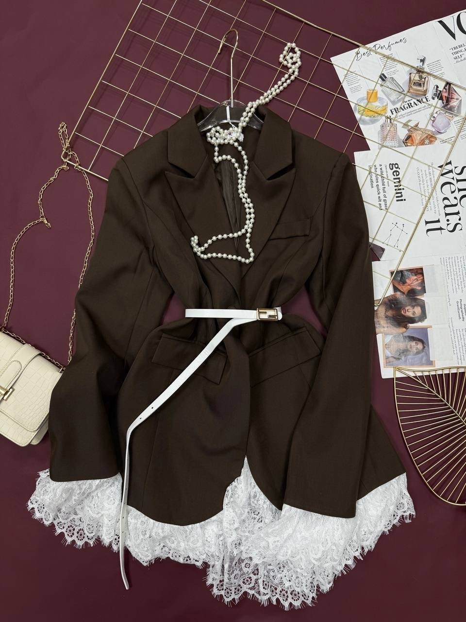 женский белый пиджак,жакет с поясом,пиджак с кружевом,костюм стильный,жакет
