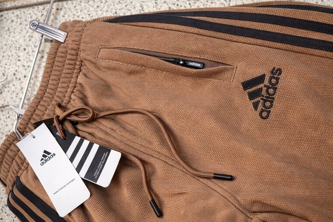 мужские спортивные брюки,спортивные брюки,костюм спортивный мужской,футболка поло мужская,футболки мужские