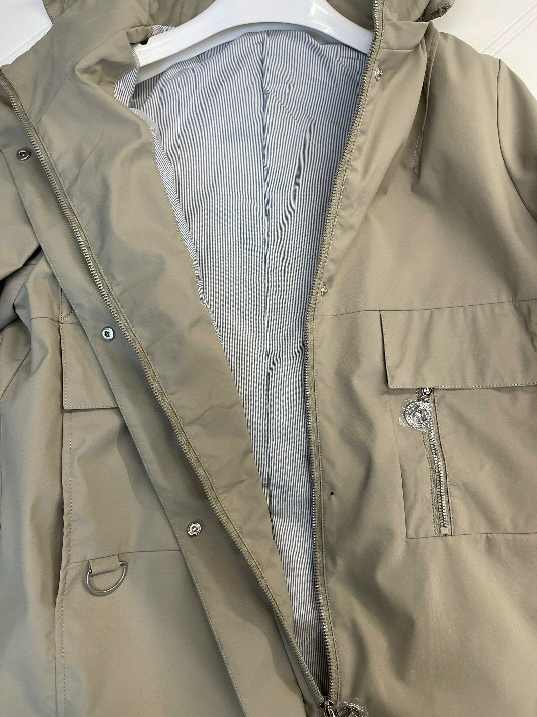 Женская одежда