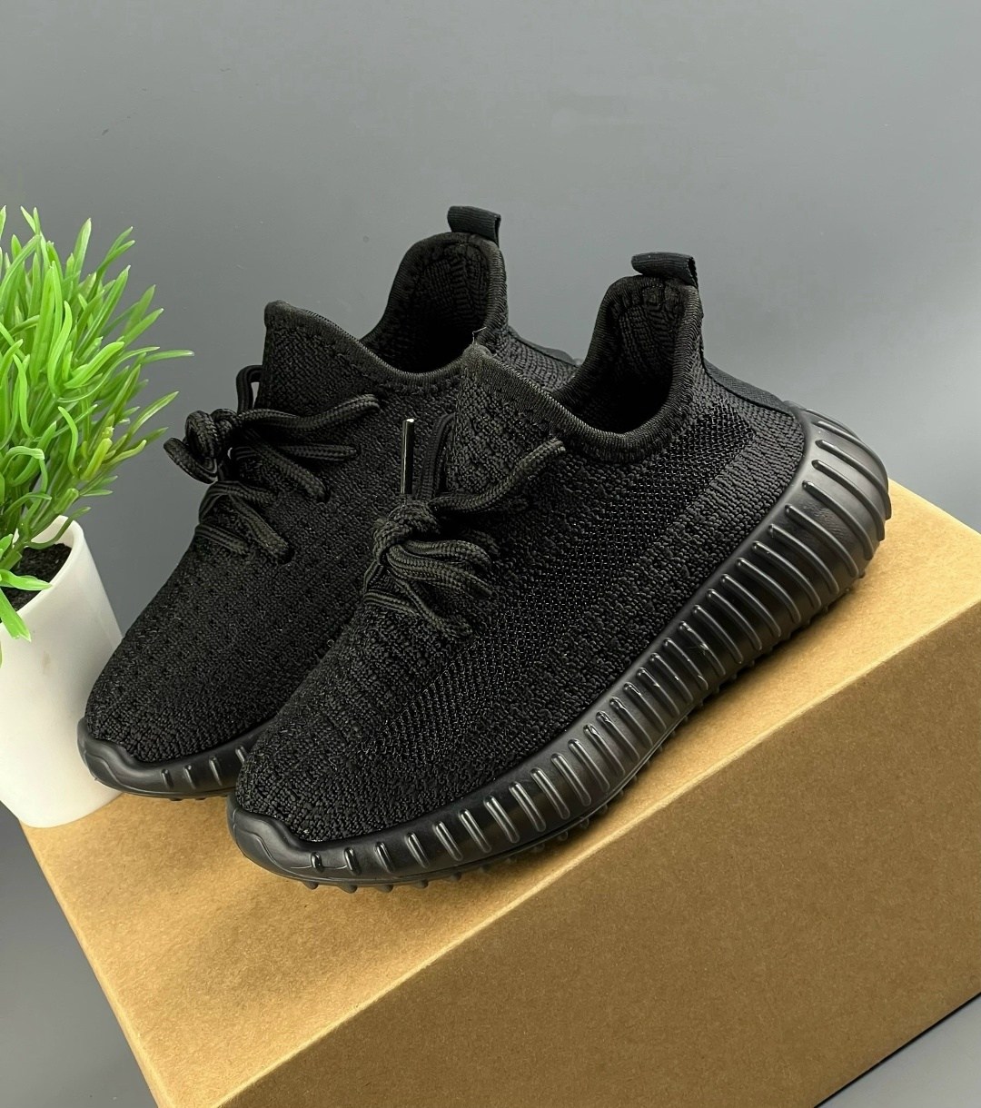 adidas yeezy boost 350 v2 static black reflective,кроссовки изики,adidas yeezy boost 350 pirate black,,кроссовки мужские yeezy boost 350
