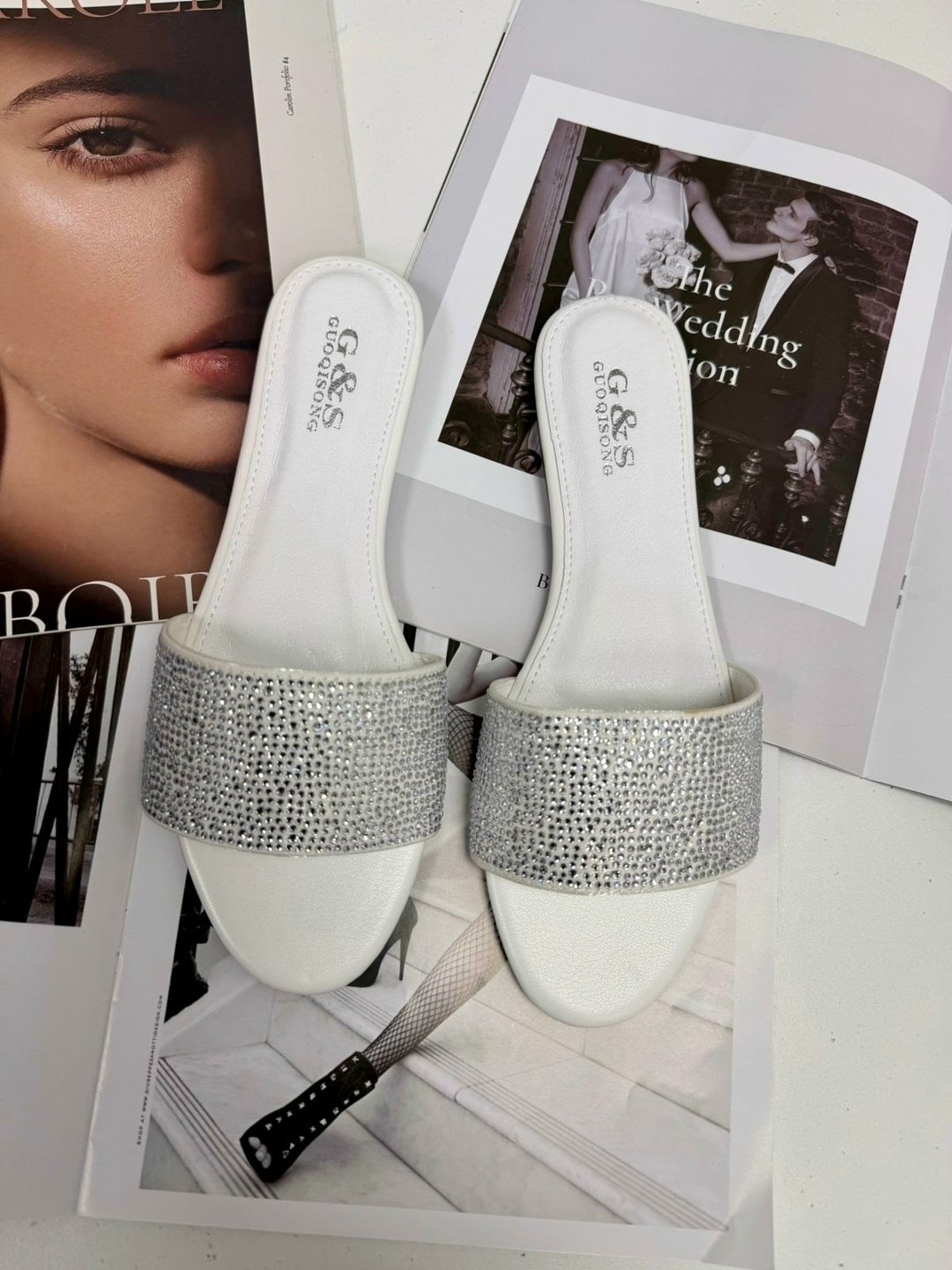 шлепанцы со стразами,шлепки со стразами,тапочки со стразами женские летние,шлепанцы женские,шлепки женские