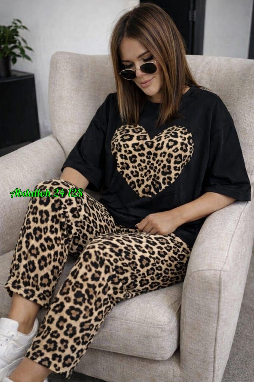 трикотажные костюмы,костюм с леопардовым принтом alisiaberry,женский костюм,костюм с принтом,костюм женский леопардовый