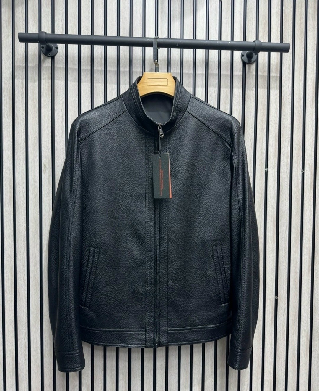 куртка кожаная,куртка кожаная мужская,куртка из натуральной кожи,мужская кожаная куртка пилот,кожаная куртка пилот мужская италия