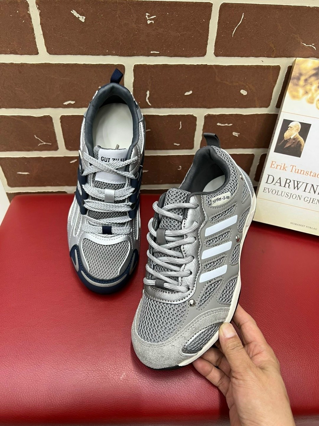 кроссовки adidas,мужские кроссовки adidas,кроссовки адидас,кроссовки,кроссовки adidas response cl