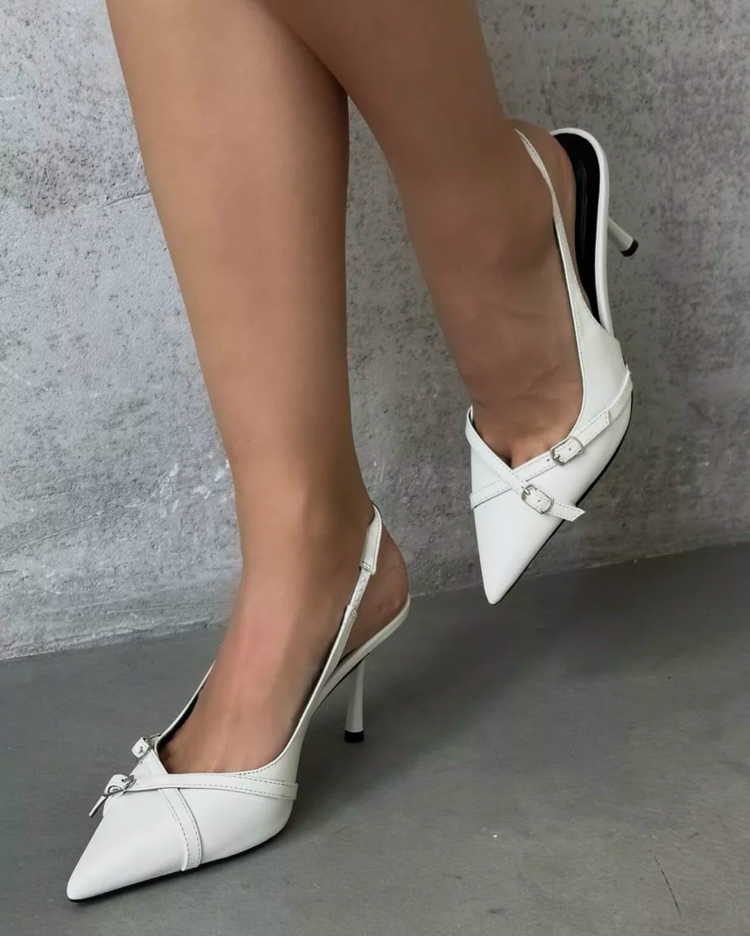 женские высокие каблуки fox shoes белый,туфли женские,белые женские туфли на каблуке с острым носком k404910309 fox shoes,белые женские туфли на каблуке с острым носком k404910809 fox shoes,туфли обув