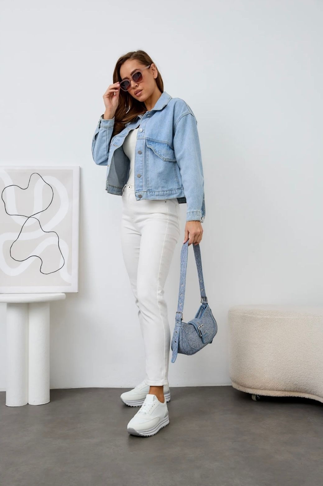 ,кроссовки женскиe,белые кроссовки,белые женские кроссовки,модные женские кроссовки