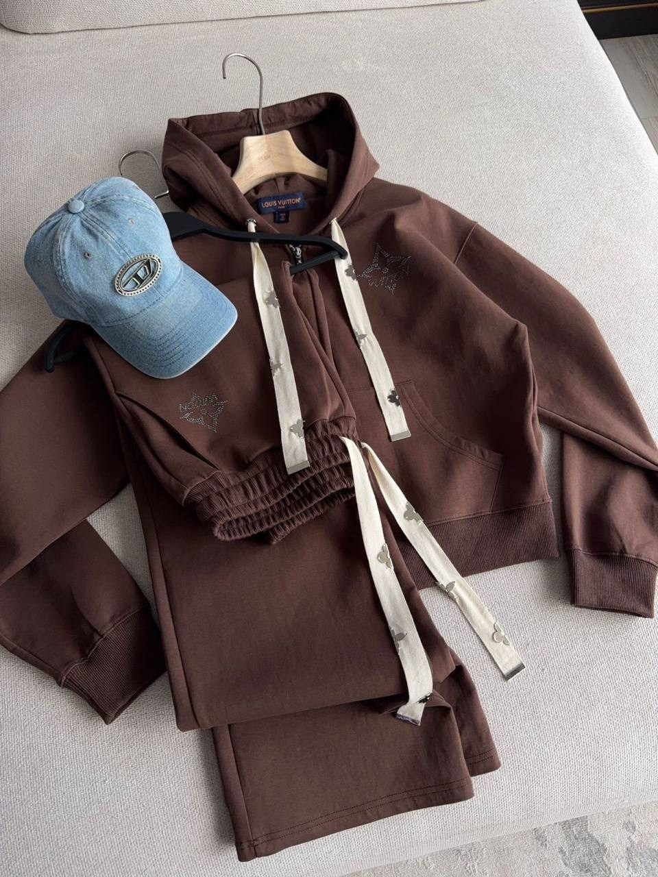 Женская одежда