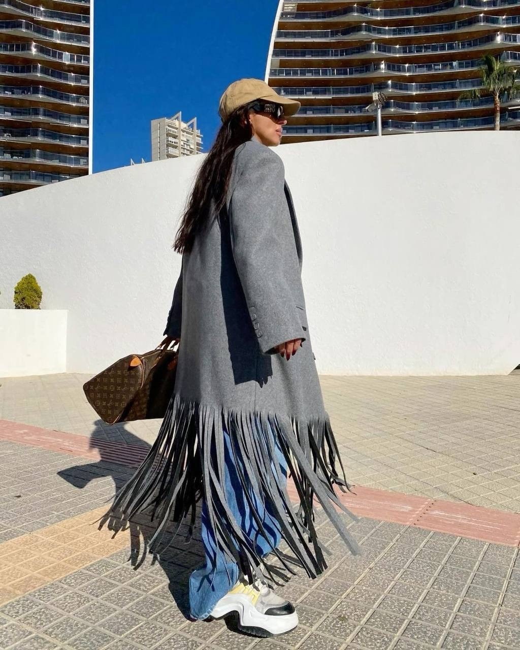 модное пальто,модные образы,элегантные пальто,пальто с бахромой