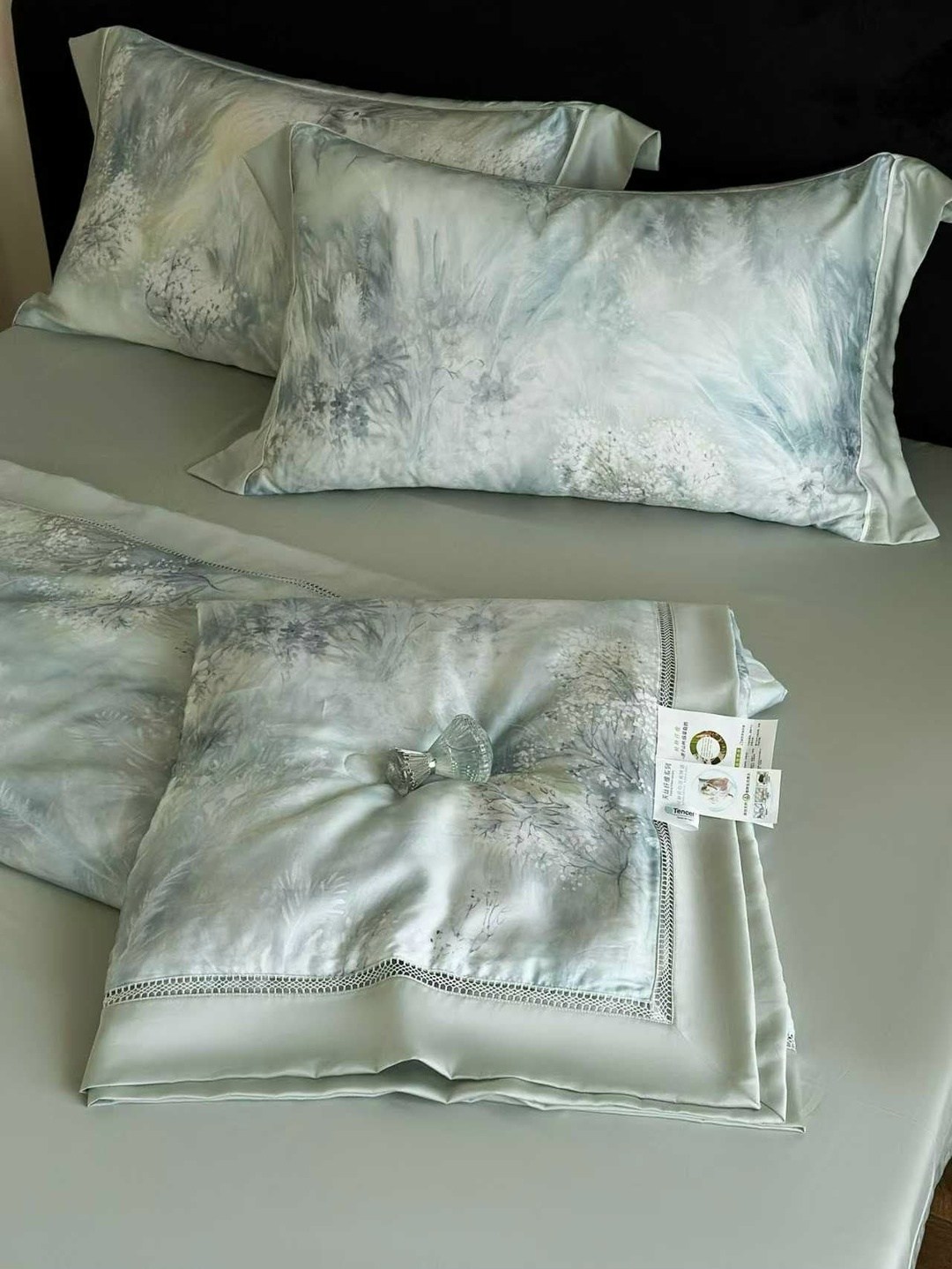 комплект постельного белья с одеялом blumarine,комплект постельного белья с одеялом,комплект постельного белья,комплект постельного белья с готовыми одеялами,комплект одеяло