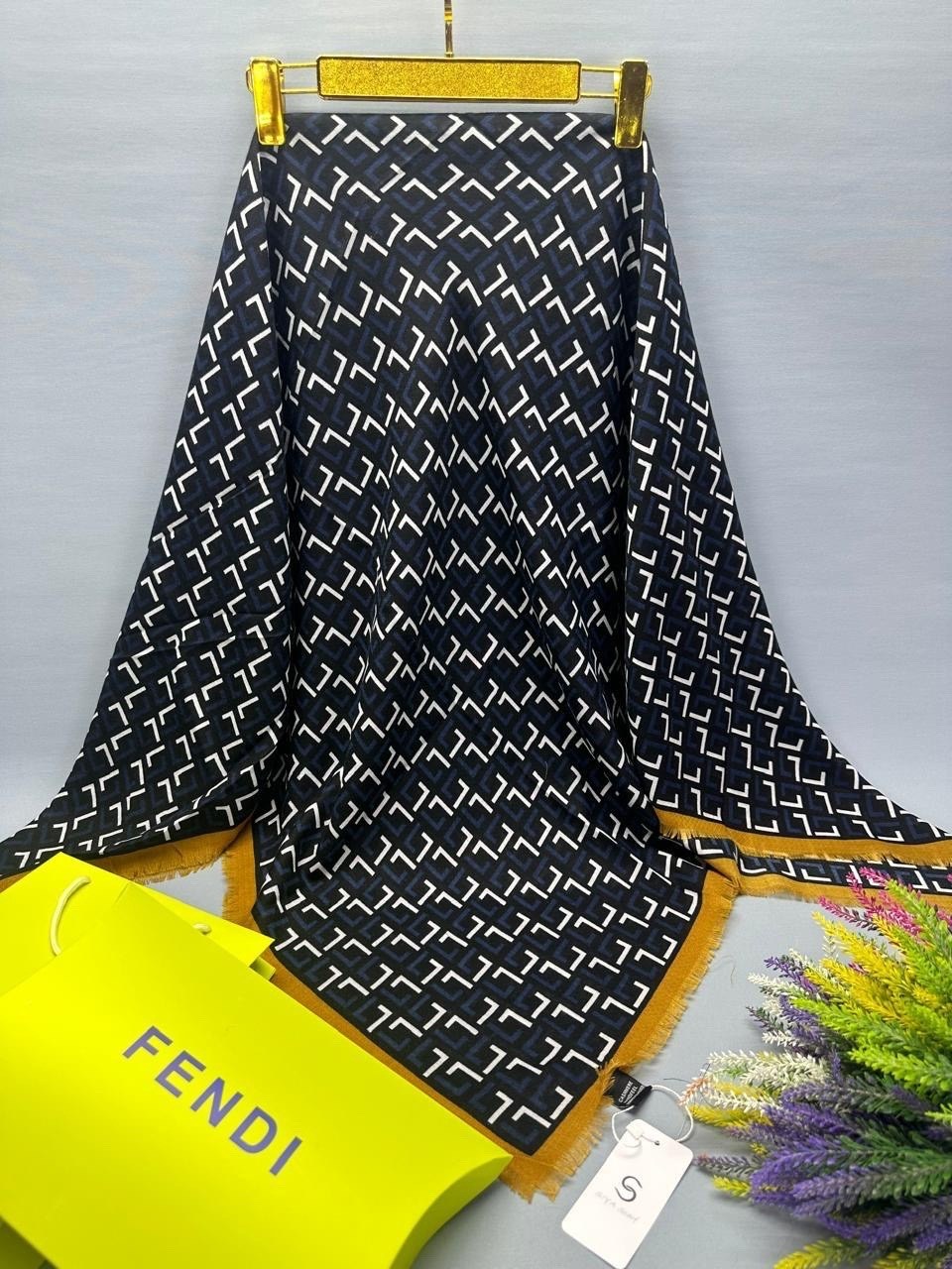 женские платки кашемир,платки и шарфы,брендовый платок,платки диор,женские платки