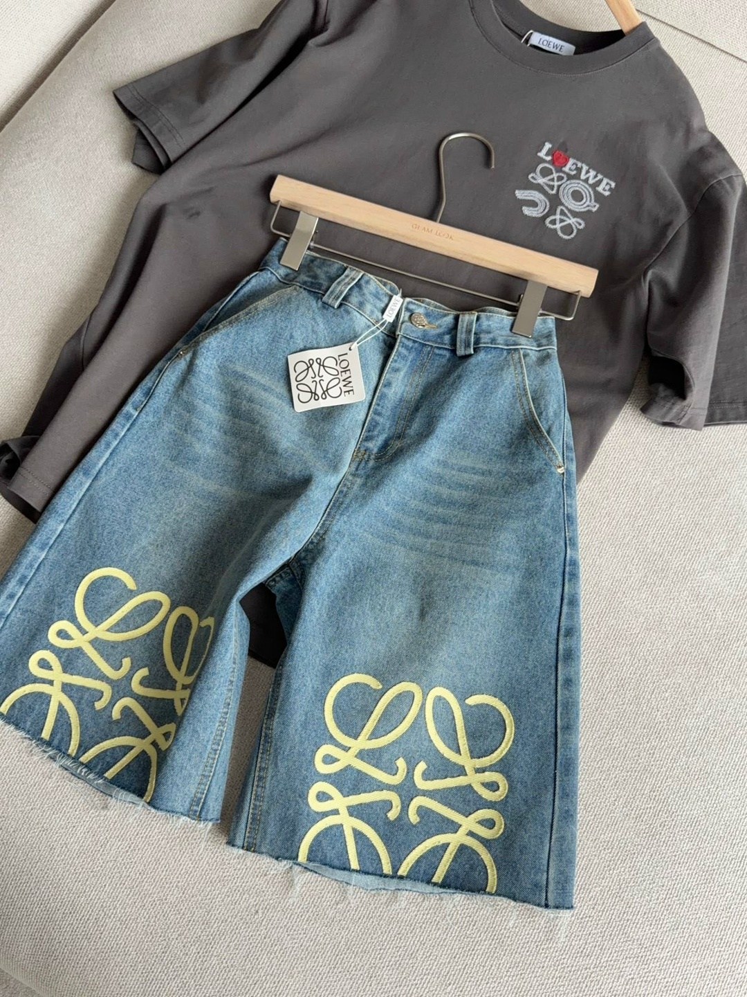 джинсовые шорты,брендовые шорты,шорты женские,одежда джинсы