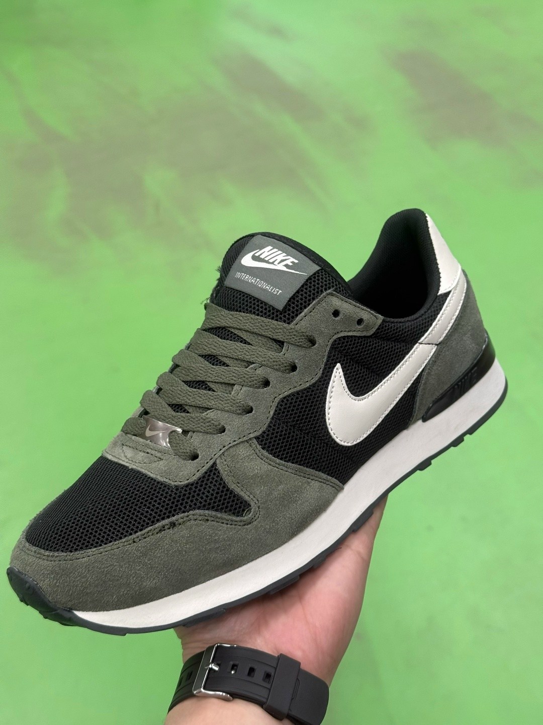 кроссовки найк хаки,кроссовки nike,кроссовки nike md runner 2,nike md runner 2,кроссовки