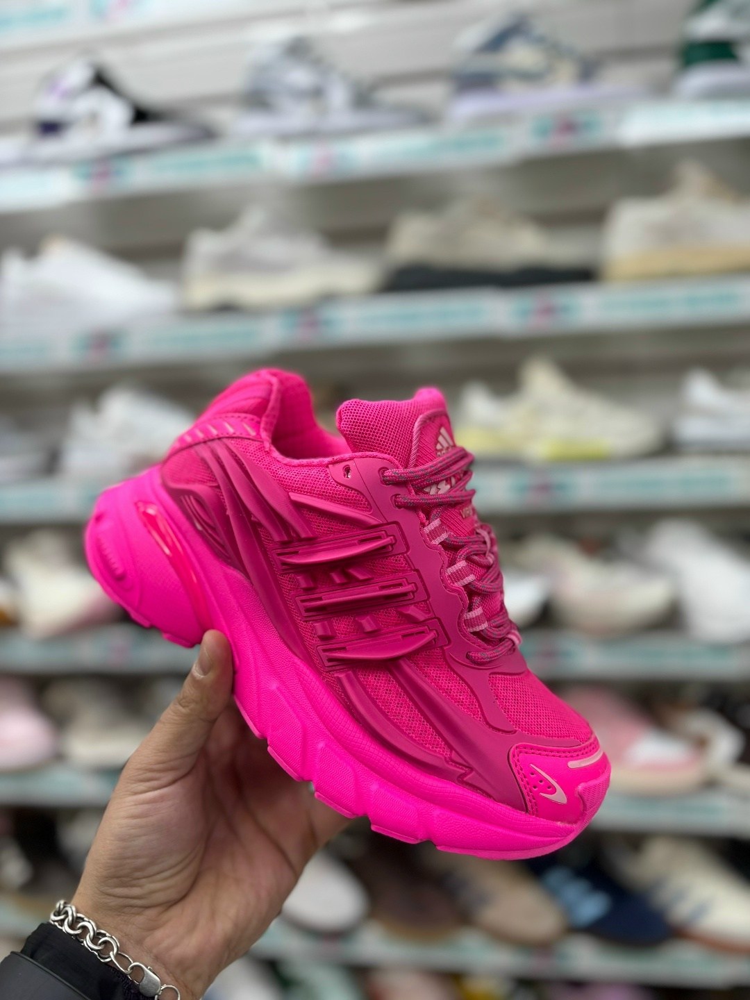 кроссовки adidas,кроссовки женскиe,кроссовки розовые,adidas raf simons ozweego 3 red pink,женские кроссовки adidas