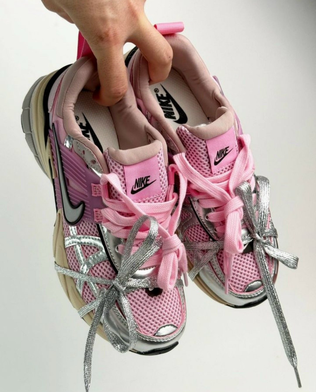 кроссовки для женщин nike initiator pink,кроссовки nike initiator pink,кроссовки nike женские,женские кроссовки,оригинальные кроссовки