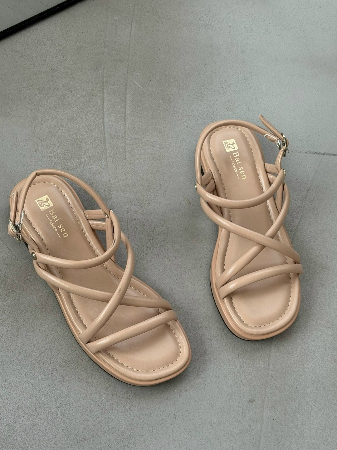 ,женские босоножки,сандали босоножки,босоножки летние,модные босоножки