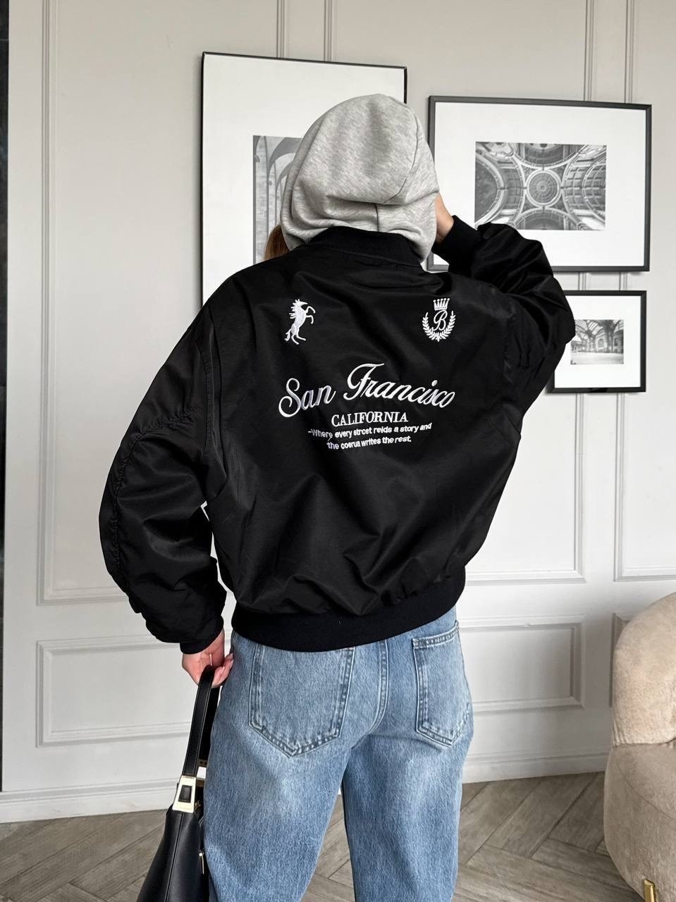 куртка бомбер,куртка,куртка женская,лёгкая куртка