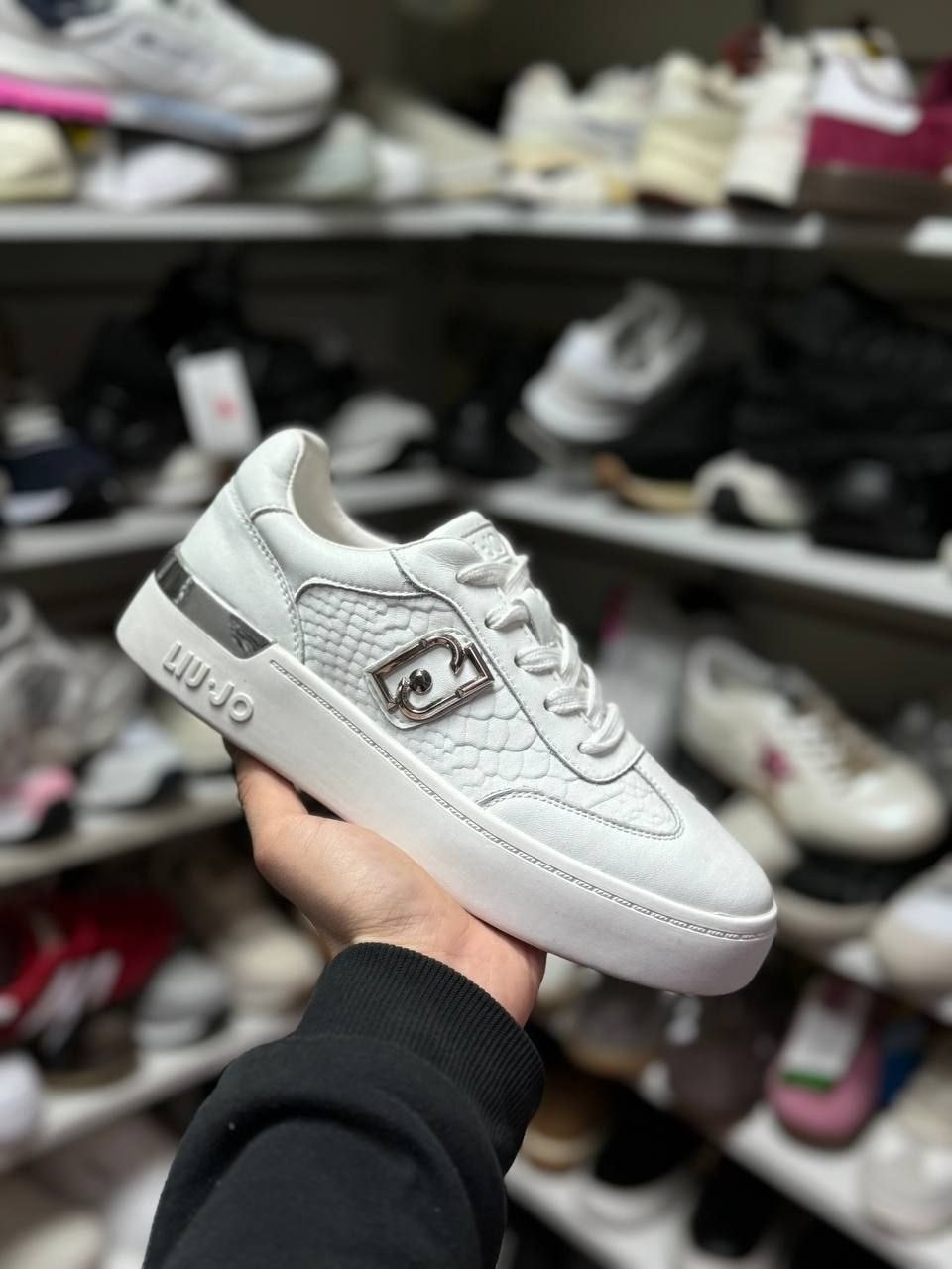 ,женские кроссовки,кроссовки брендовые,кеды женски, женская