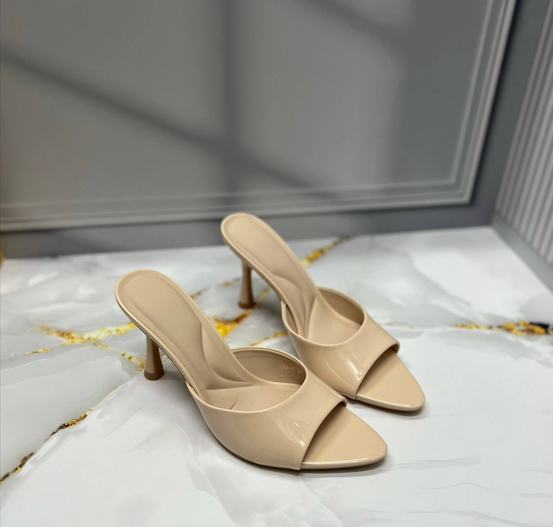 ,женские босоножки,босоножки на каблуках,босоножки бежевые,босоножки на шпильках