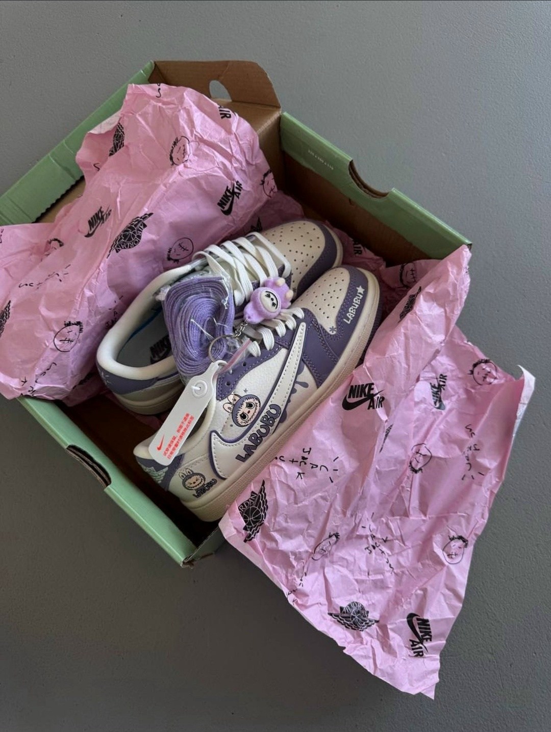 кроссовки,кроссовки nike,оригинальные кроссовки,женские кроссовки,модные кроссовки