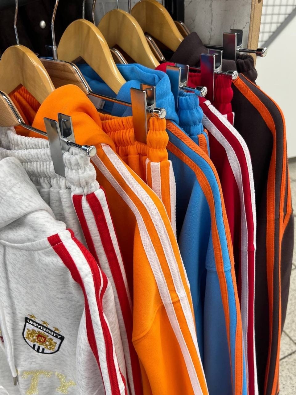 костюм женский спортивный,костюм двойка гуччи,спортивный костюм,женские летние спортивные костюмы,женский костюм