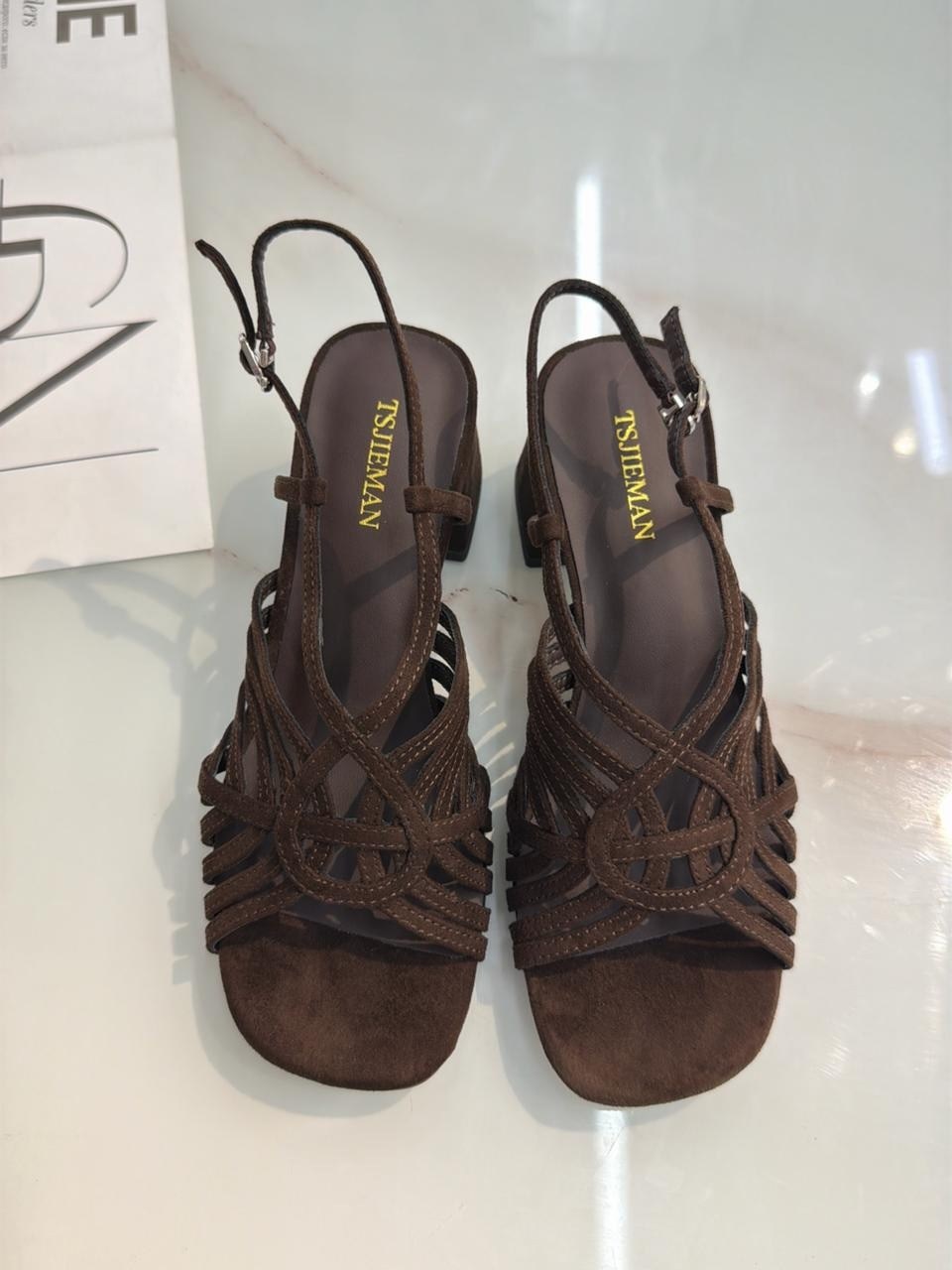 женские босоножки,босоножки на каблуках,модные босоножки,замшевые босоножки,босоножки на высоком