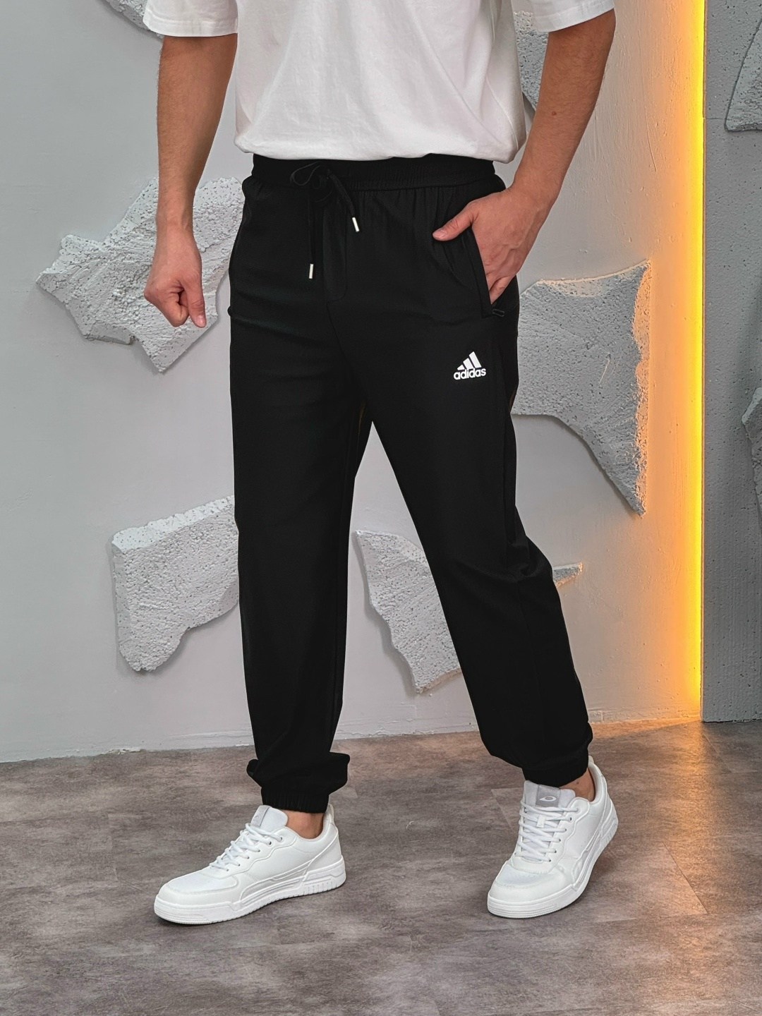 брюки спортивные adidas,брюки мужские adidas,брюки спортивные мужские,брюки спортивные,спортивные штаны мужские