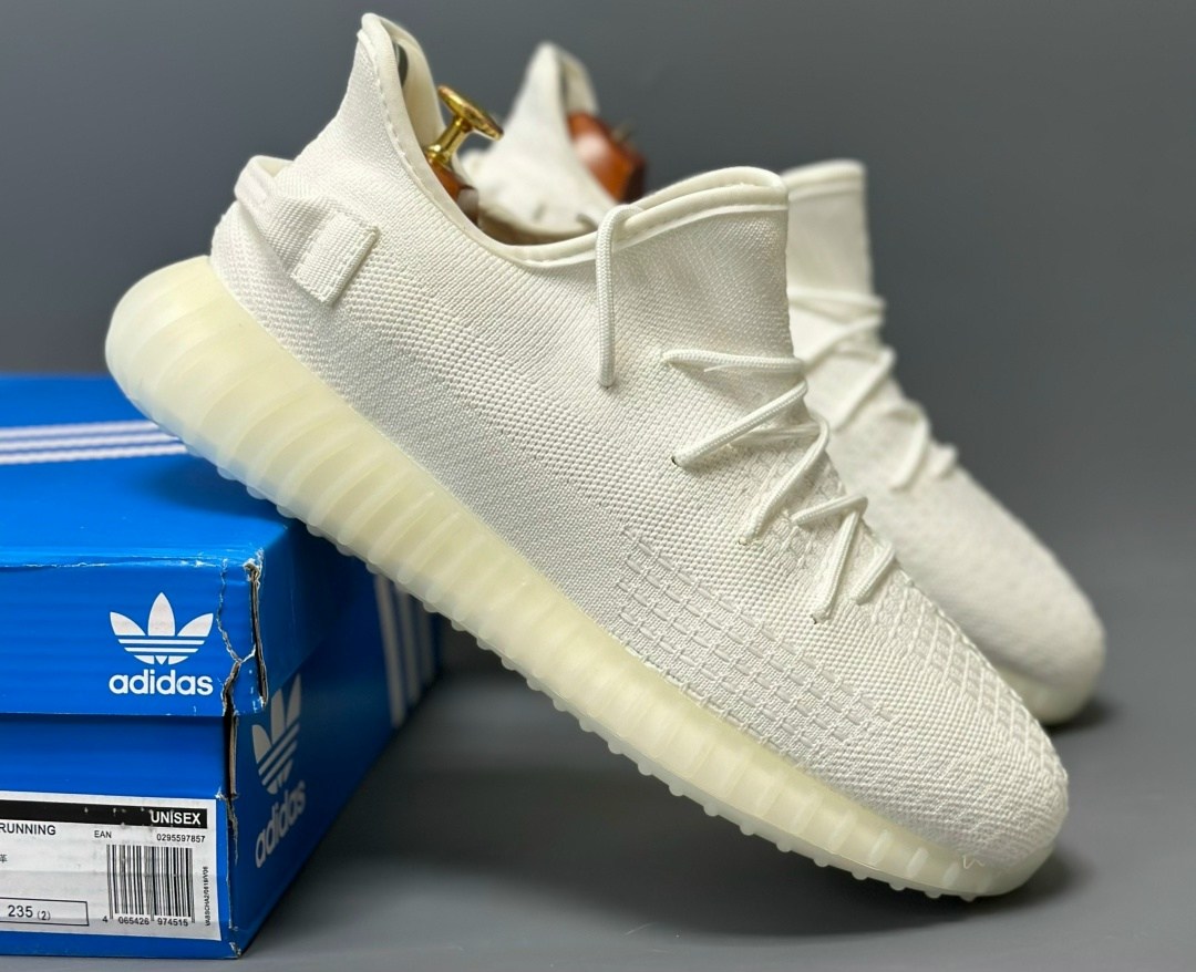 кроссовки adidas yeezy 350 boost v2 triple white,кроссовки adidas yeezy boost 350,кроссовки adidas yeezy boost,adidas yeezy boost 350 v 2,adidas yeezy boost 350 cream white