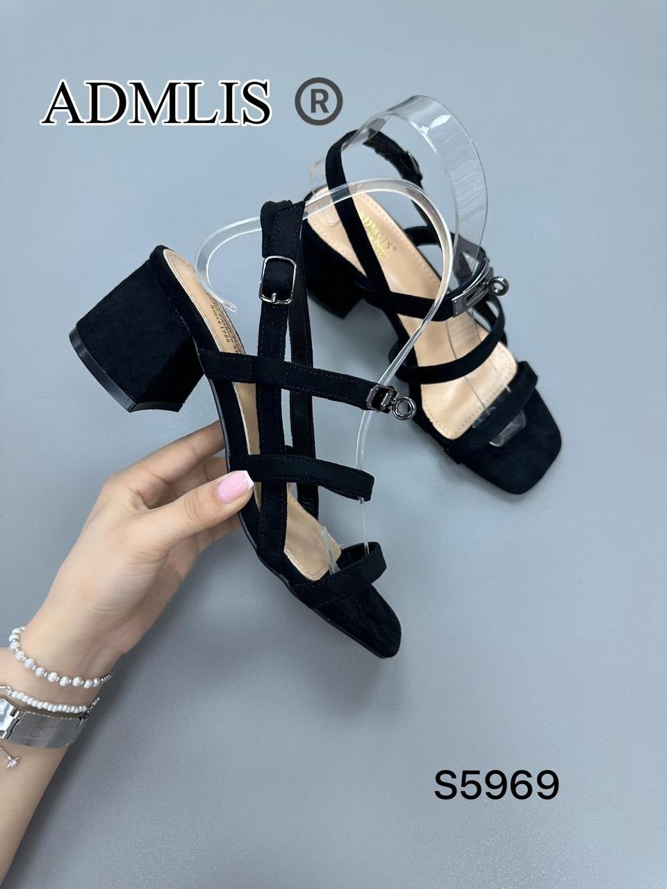 женские босоножки,замшевые босоножки,босоножки на каблуках,босоножки с ремешками,женские замшевые босоножки на массивном каблуке