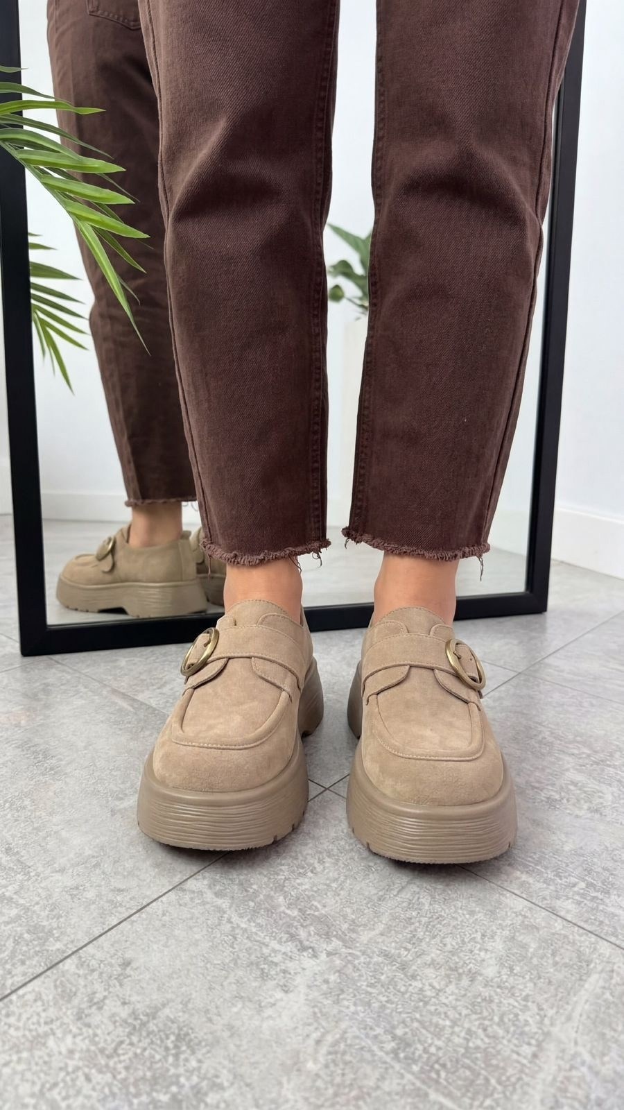 бежевые лоферы,лоферы женские,женские туфли лоферы,модные лоферы,туфли лоферы натуральная замша