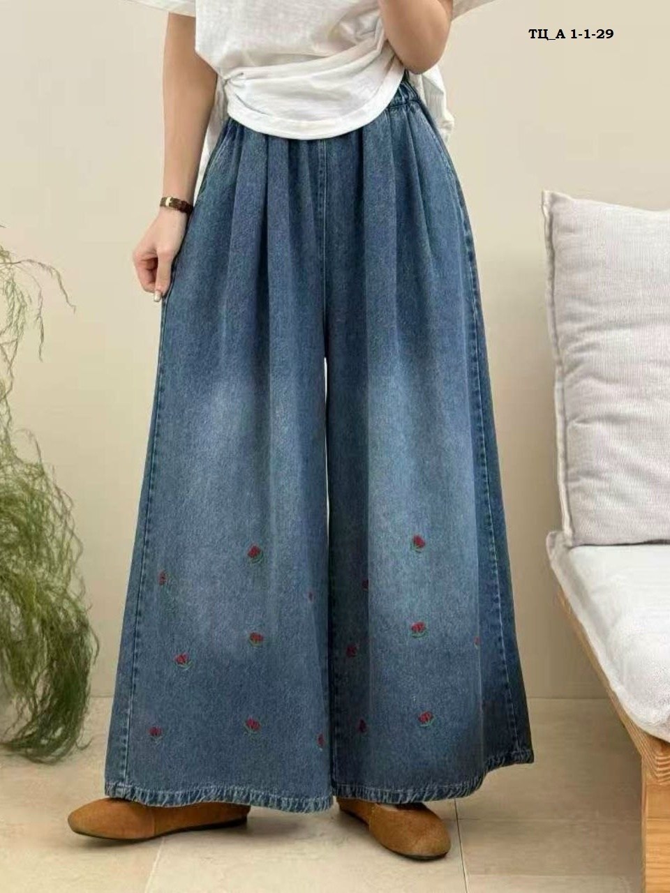 джинсовые широкие брюки,широкие джинсы,женские широкие джинсы,джинсы с вышивкой,джинсовые брюки