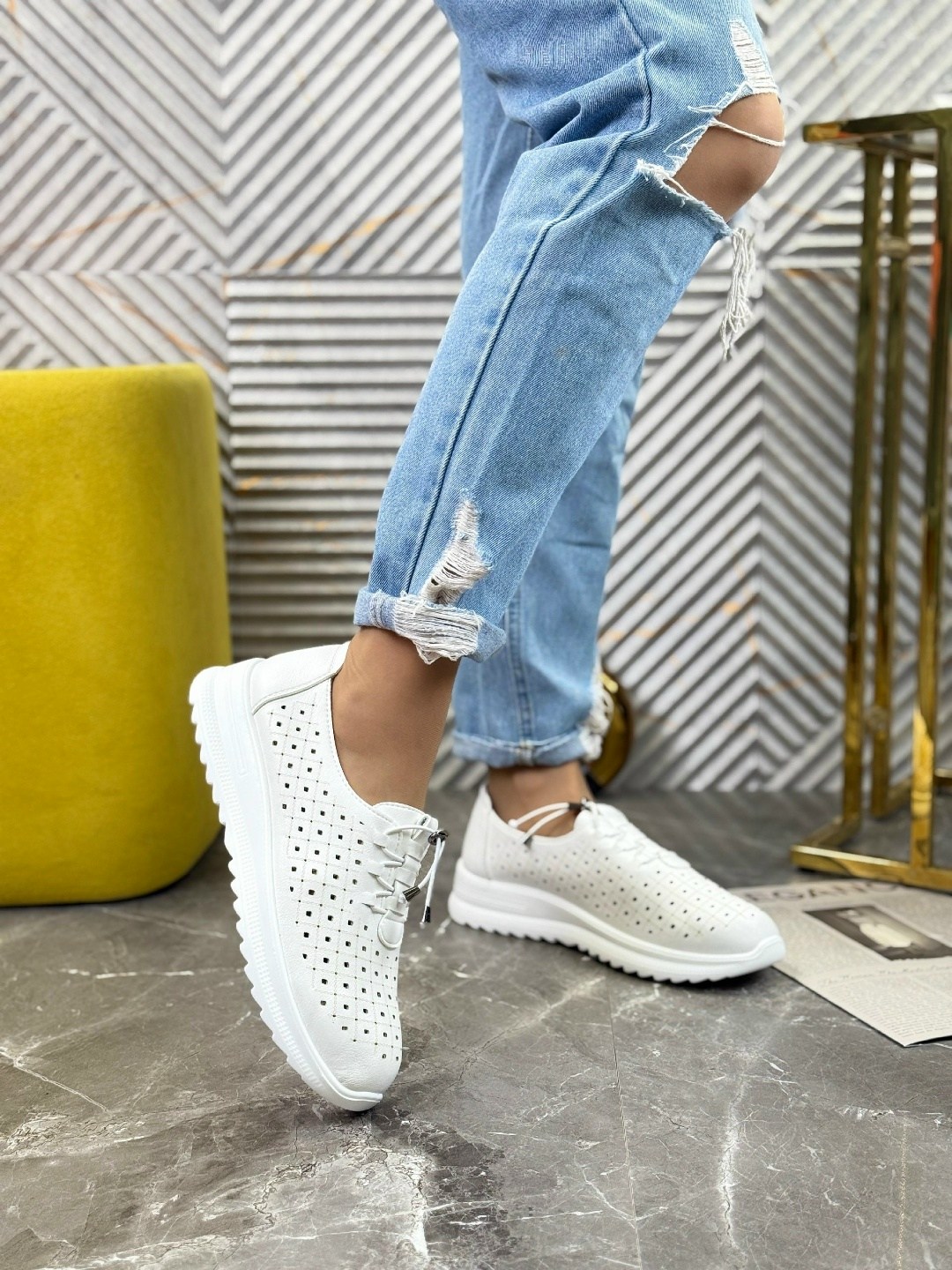 ,кеды женски,слипоны с перфорацией,кроссовки женскиe,слипоны женские